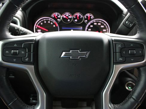Used 2022 Chevrolet Silverado 1500 RST w/ Safety Package AWD/4WD image 28