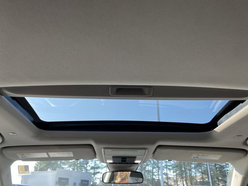 Used 2025 Honda CR-V EX image 31