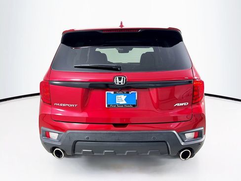 Used 2024 Honda Passport EX-L image 6