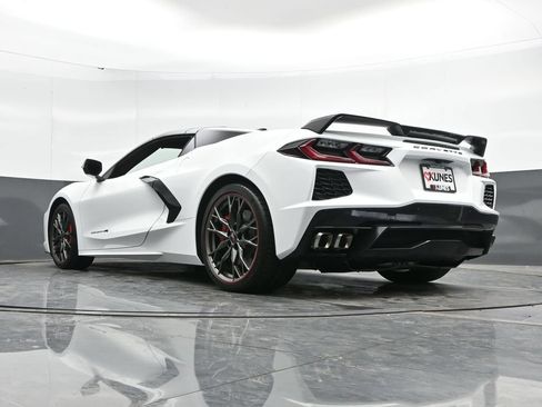 Used 2023 Chevrolet Corvette Stingray Premium Conv w/ Z51 Performance Package RWD image 49
