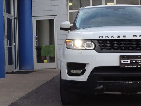 Used 2016 Land Rover Range Rover Sport HSE image 29