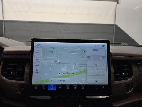 Used 2022 Ford Expedition Max Limited image 34