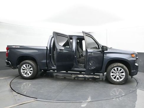 Used 2022 Chevrolet Silverado 1500 Custom w/ Safety Confidence Package image 58