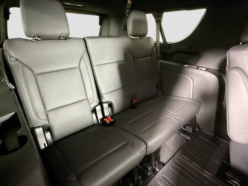 New 2026 Chevrolet Suburban LT w/ Comfort Package image 26