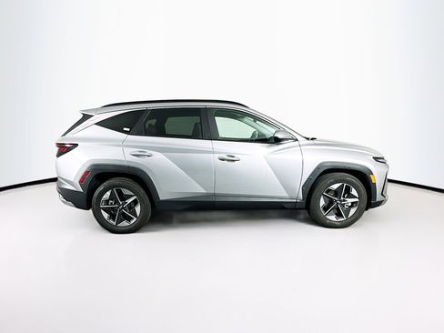 Used 2025 Hyundai Tucson SEL FWD image 10