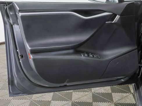 Used 2014 Tesla Model S RWD image 31