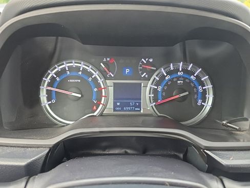Used 2019 Toyota 4Runner SR5 Premium AWD/4WD image 19