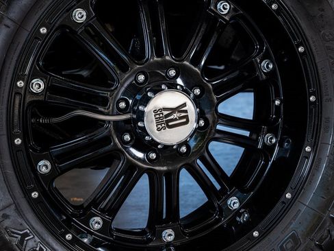 Used 2002 HUMMER H1 4-Door Wagon image 10