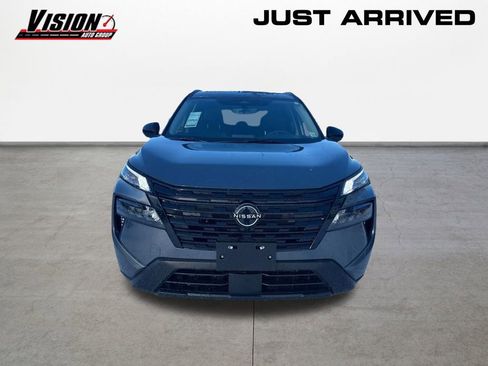 New 2026 Nissan Rogue SV AWD/4WD image 2