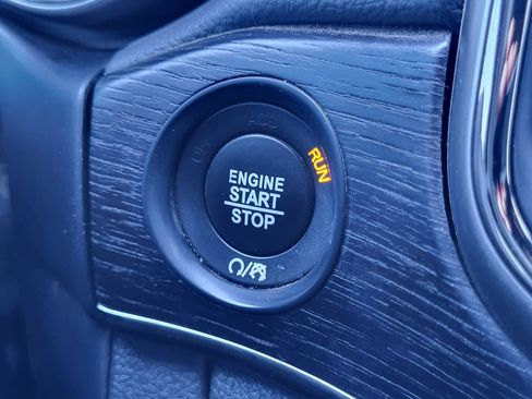 Used 2018 Jeep Grand Cherokee High Altitude image 23