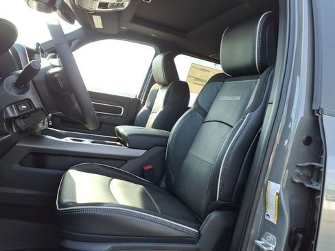 New 2026 RAM 3500 Laramie AWD/4WD image 12