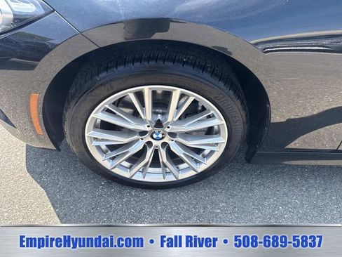 Used 2023 BMW 330i xDrive Sedan w/ Driving Assistance Package AWD/4WD image 12