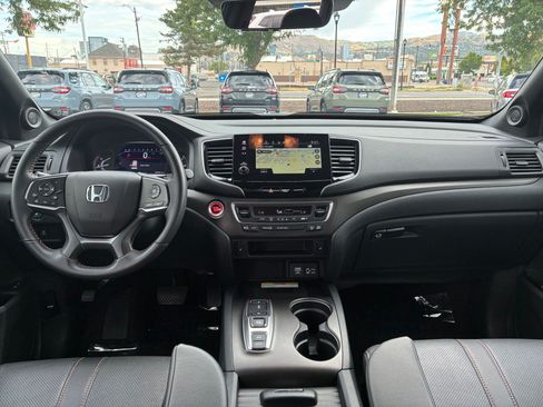Used 2022 Honda Passport TrailSport image 28