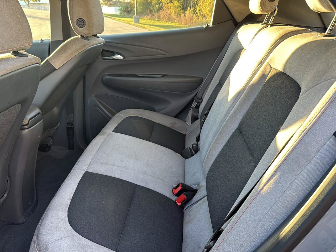Used 2020 Chevrolet Bolt LT FWD image 22