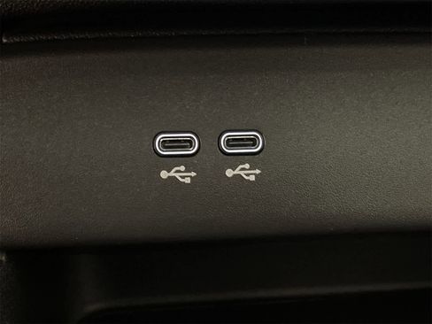 Certified 2025 Honda Prologue Touring image 9