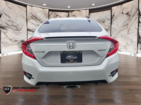 Used 2021 Honda Civic Sport image 29
