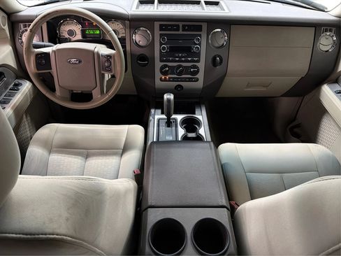Used 2012 Ford Expedition XLT RWD image 18