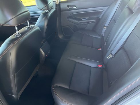 Used 2022 Nissan Altima 2.5 SR image 22