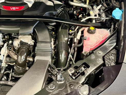 Used 2018 Alfa Romeo Stelvio Quadrifoglio w/ Driver Assist Dynamic Package image 81