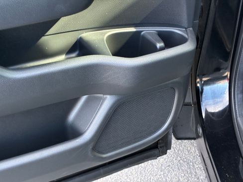 Used 2025 Honda Pilot Black Edition image 15