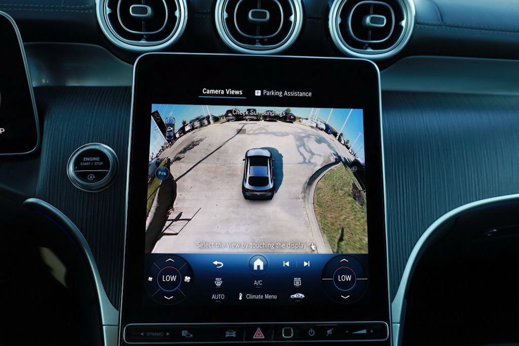 Certified 2025 Mercedes-Benz GLC 300 4MATIC image 25