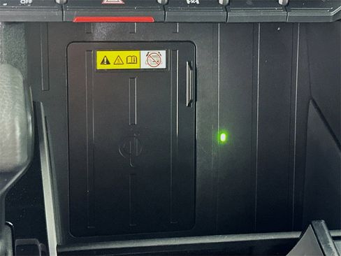 Used 2024 Toyota Tundra Platinum w/ TRD Off-Road Package image 31