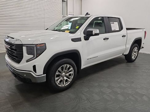 Used 2024 GMC Sierra 1500 Pro w/ Pro Value Package AWD/4WD image 5