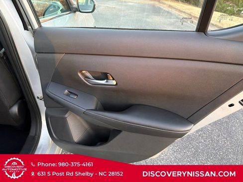 Certified 2023 Nissan Sentra S image 32