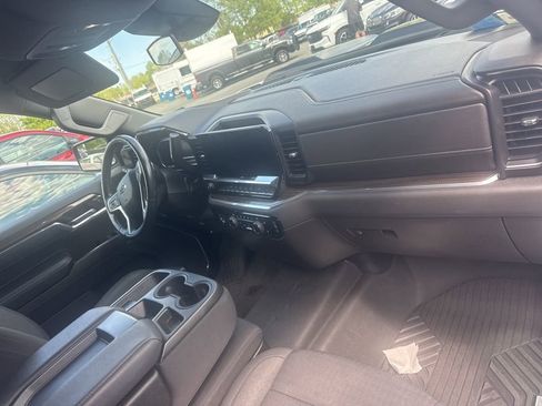 Used 2022 Chevrolet Silverado 1500 LT Trail Boss image 11