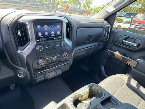 Certified 2019 Chevrolet Silverado 1500 RST w/ All-Star Edition AWD/4WD image 28
