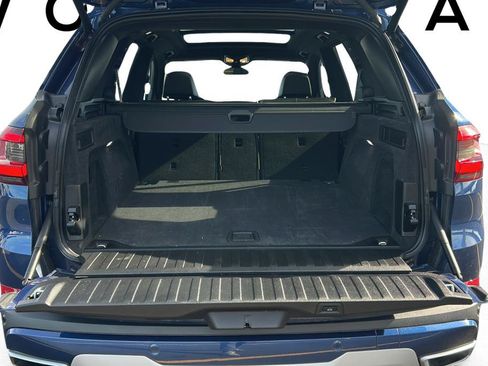 Used 2022 BMW X5 xDrive40i AWD/4WD image 10