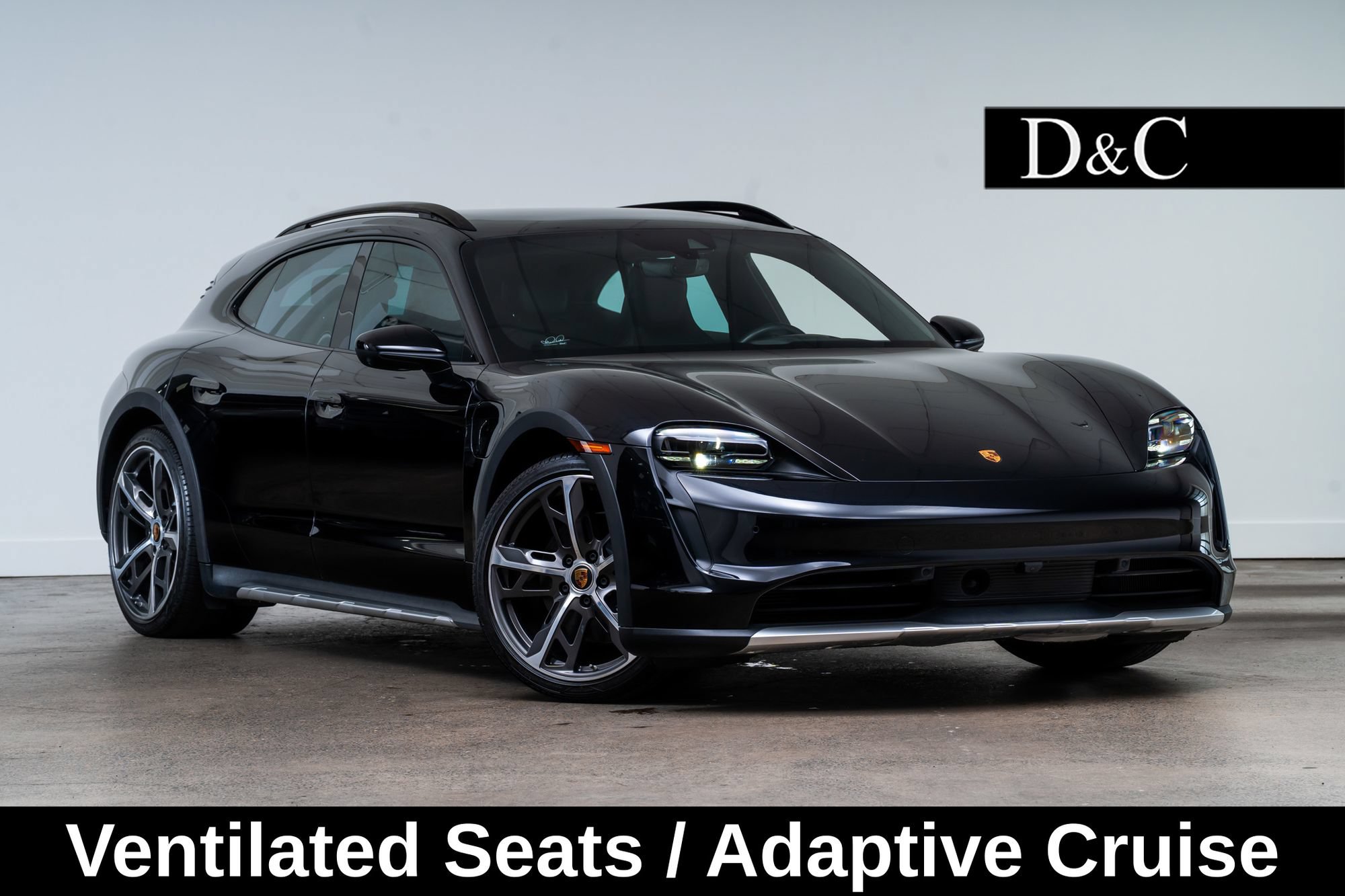 Used 2022 Porsche Taycan 4 Cross Turismo w/ Premium Package AWD/4WD image 1