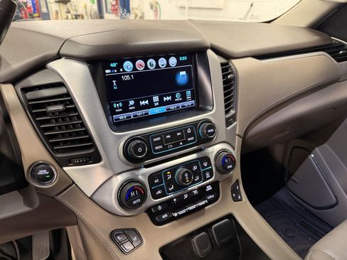 Used 2018 GMC Yukon SLT w/ Premium Edition image 20