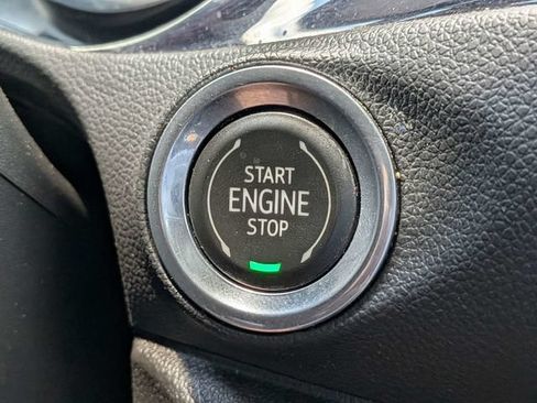 Used 2021 Buick Encore GX Select FWD image 28
