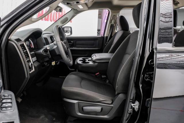Used 2019 RAM 1500 Tradesman w/ Tradesman SXT Package RWD image 4