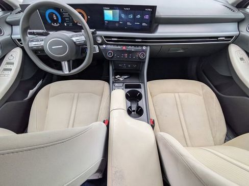 Used 2024 Hyundai Sonata SEL FWD image 13