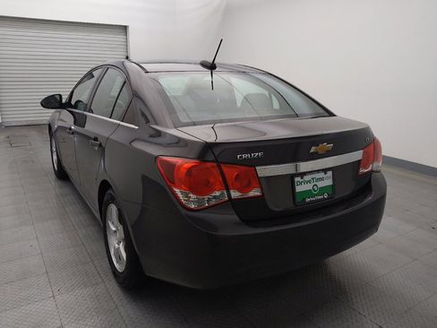 Used 2016 Chevrolet Cruze LT FWD image 6