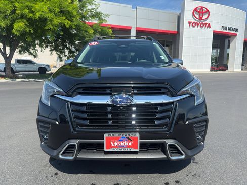 Used 2023 Subaru Ascent Touring AWD/4WD image 6