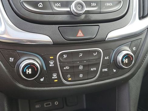 Used 2020 Chevrolet Equinox Premier image 24
