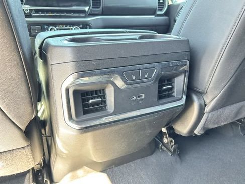 Used 2024 GMC Sierra 2500 SLT AWD/4WD image 23