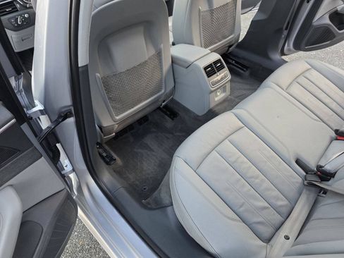 Used 2017 Audi A4 2.0T Prestige AWD/4WD image 28