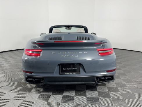 Certified 2017 Porsche 911 Turbo S image 10