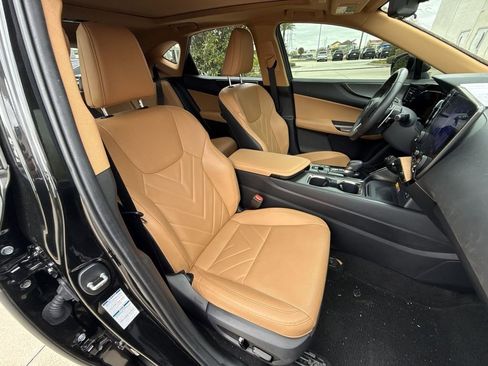 Used 2023 Lexus NX 350h AWD w/ Vision Package image 16