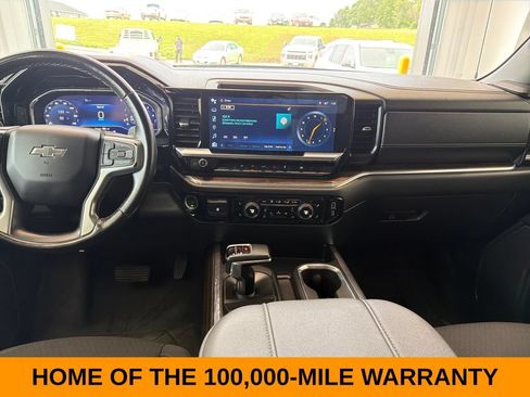 Used 2023 Chevrolet Silverado 1500 RST w/ Max Trailering Package AWD/4WD image 11