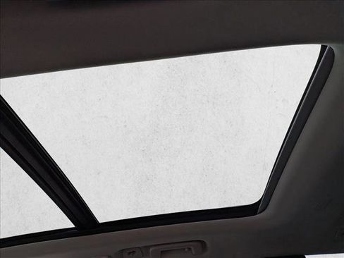 Certified 2025 Volvo XC90 B5 Plus w/ Protection Package Premier image 20