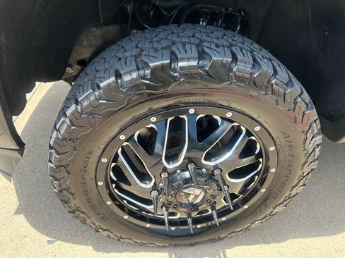 Used 2018 GMC Sierra 3500 Denali w/ Duramax Plus Package image 3