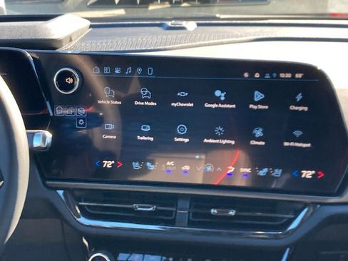New 2026 Chevrolet Equinox EV RS w/ Convenience Package II FWD image 11
