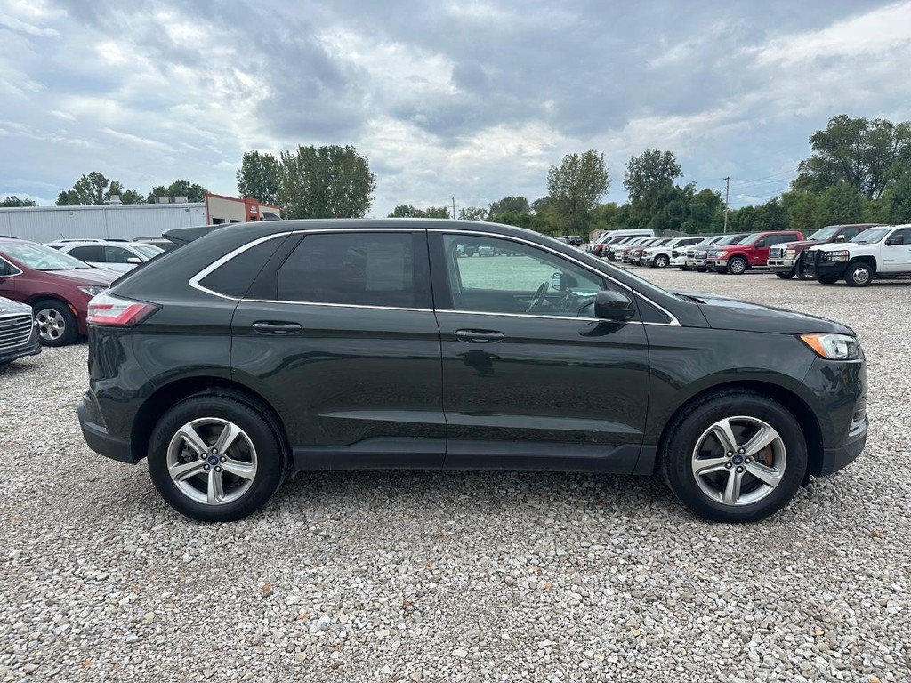 Used 2022 Ford Edge SEL w/ Convenience Package AWD/4WD image 4