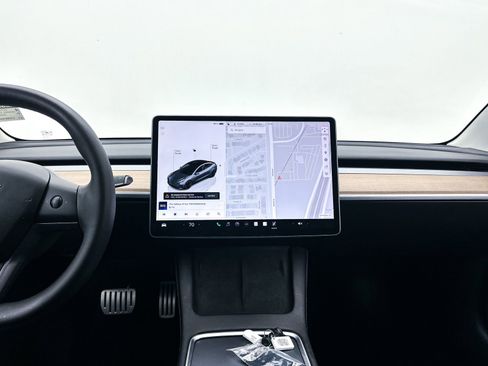 Used 2023 Tesla Model 3 Performance AWD/4WD image 4
