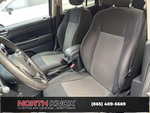 Used 2016 Jeep Compass Sport w/ Power Value Group image 7